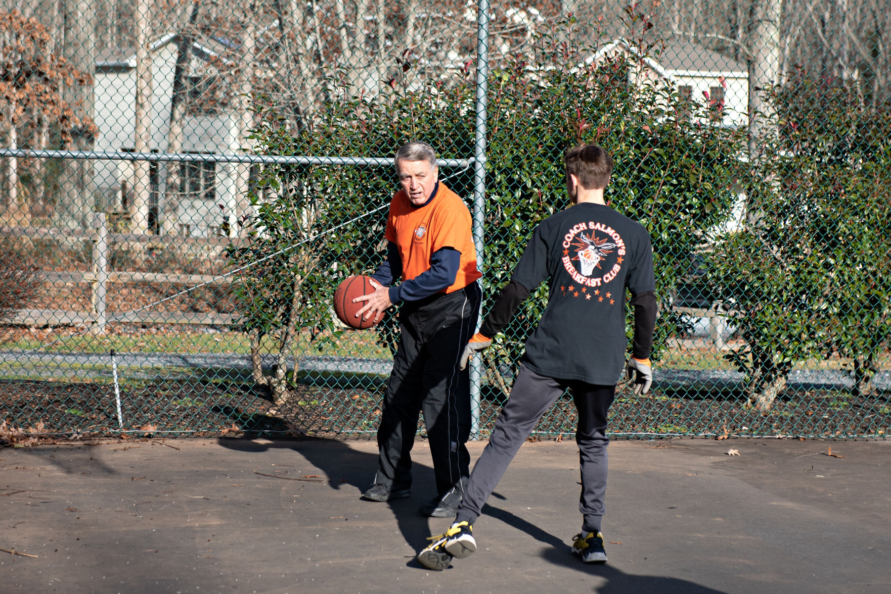 010321_nws_50hoopsclub